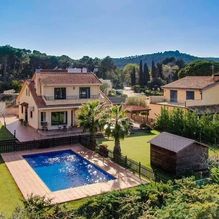 Luxury Villa Near The Sea سان أنتوني دي كالونخي المظهر الخارجي الصورة